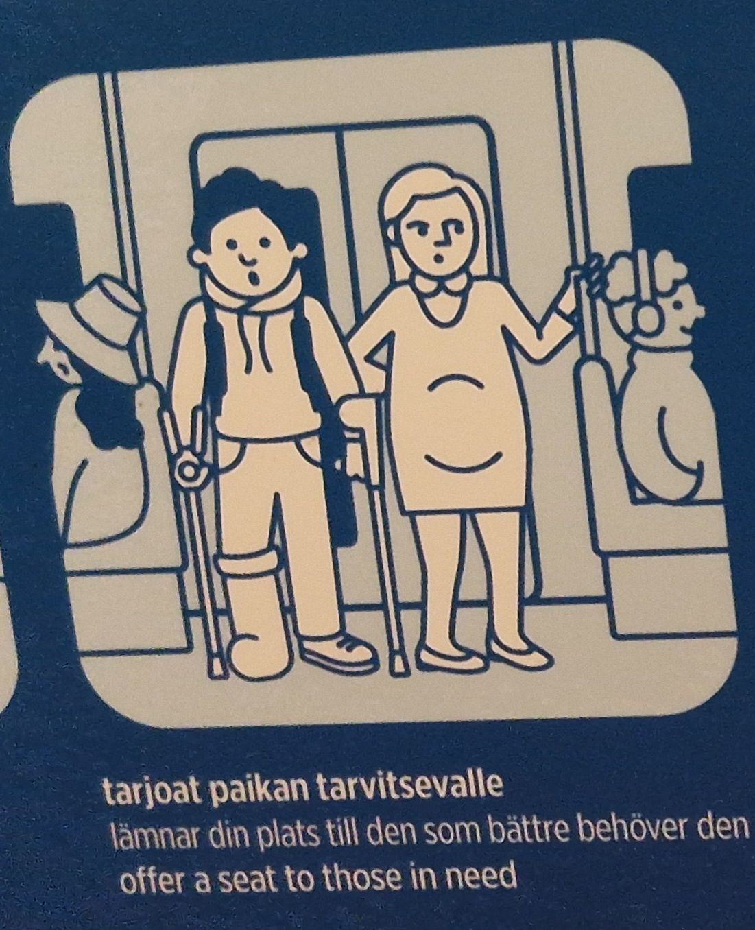Hahmo, jolla on kainasauvat ja kipsattu jalka seisoo vaunun ovien kohdalla toisen hahmon kanssa, jonka voi tulkita raskaana olevaksi henkilöksi. Alla lukee teksti 'tarjoat paikan tarvitsevalle'.